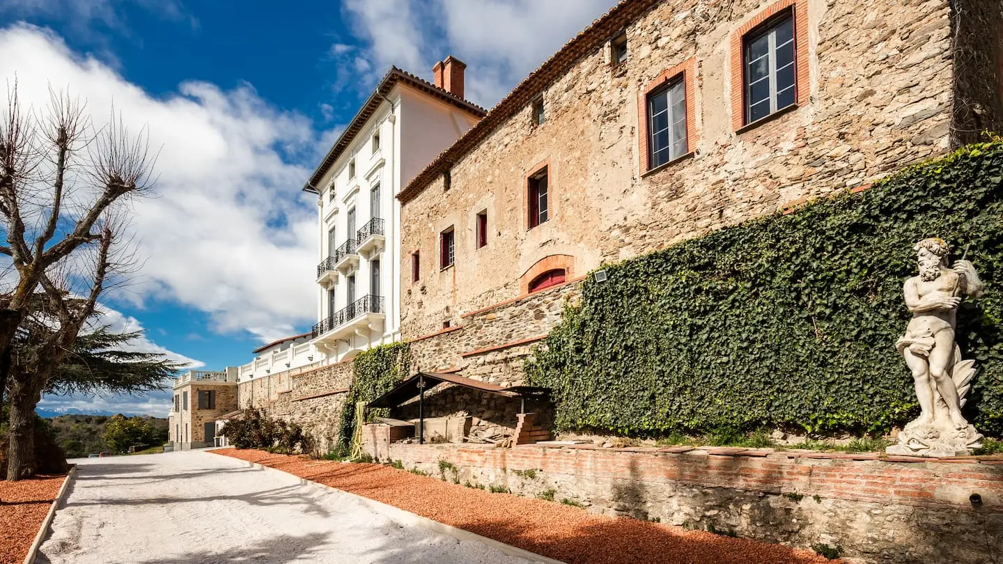 HL_JCMILHET_BalconsNordCanigo_Chateau_Caladroy_exterieur