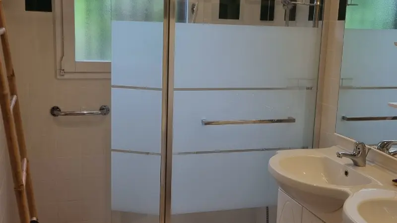 Salle d'eau du rez-de-chaussée