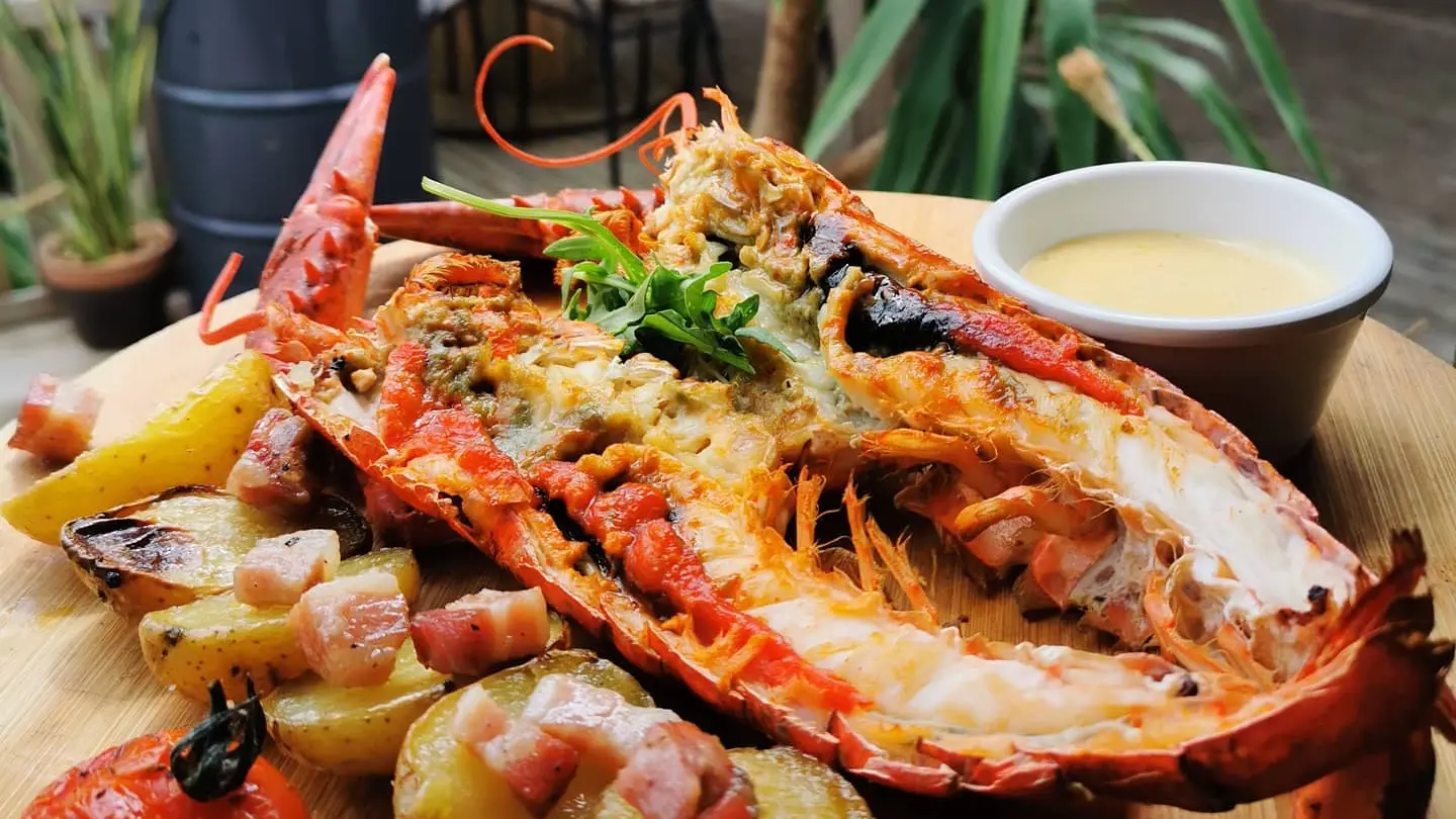 TORREILLES RESTAURANT LE JARDIN