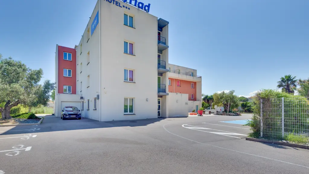 Hôtel Kyriad Perpignan Sud 1