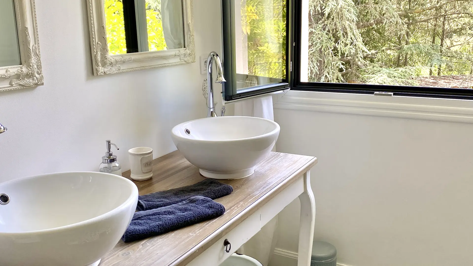 Le Chat Vert - appartements Adults Only****