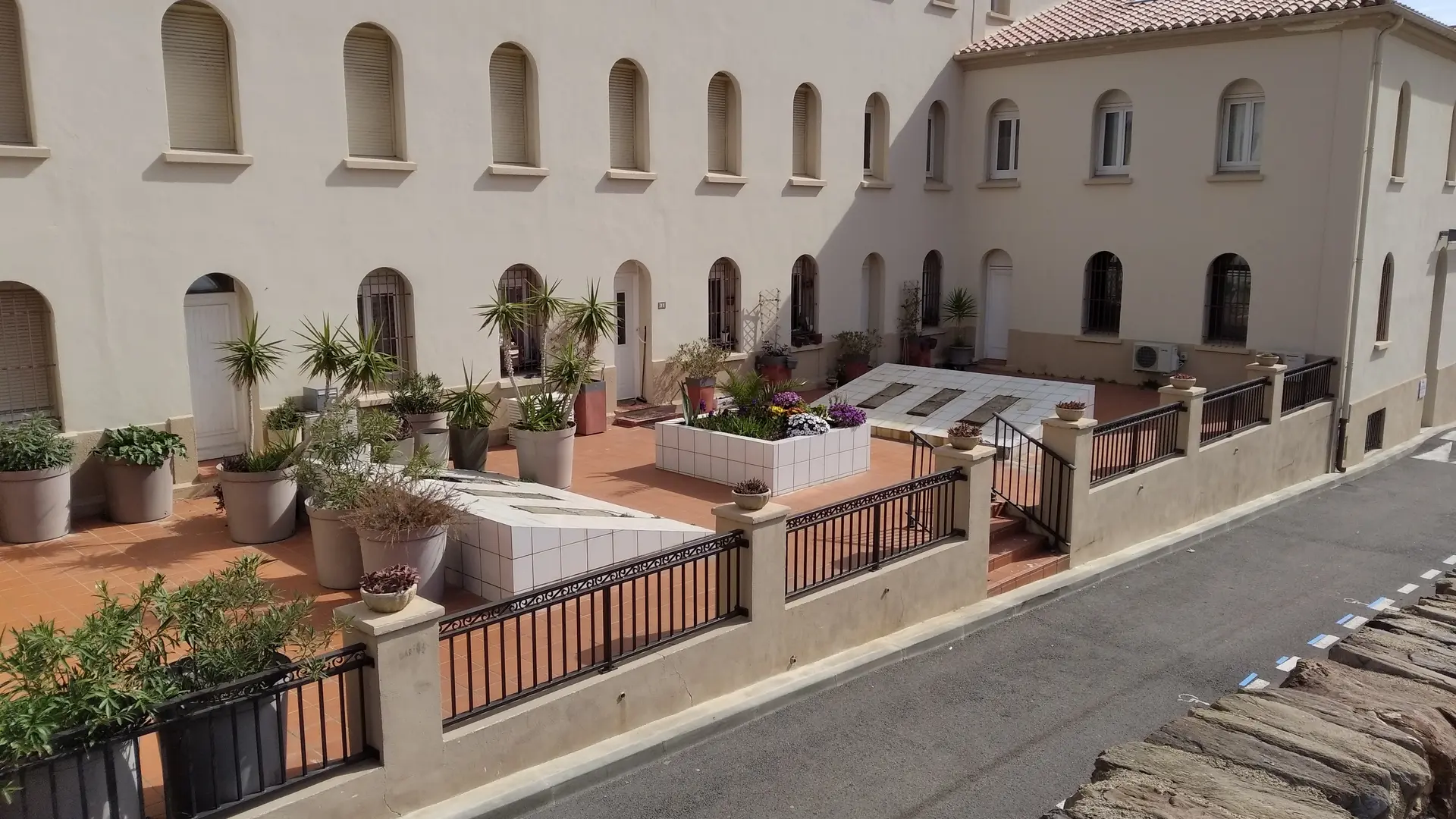 residence ancien Hotel des Douanes