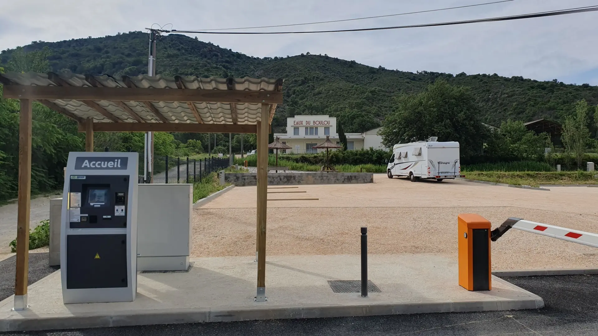 AIRE DE STATIONNEMENT DU BOULOU 6