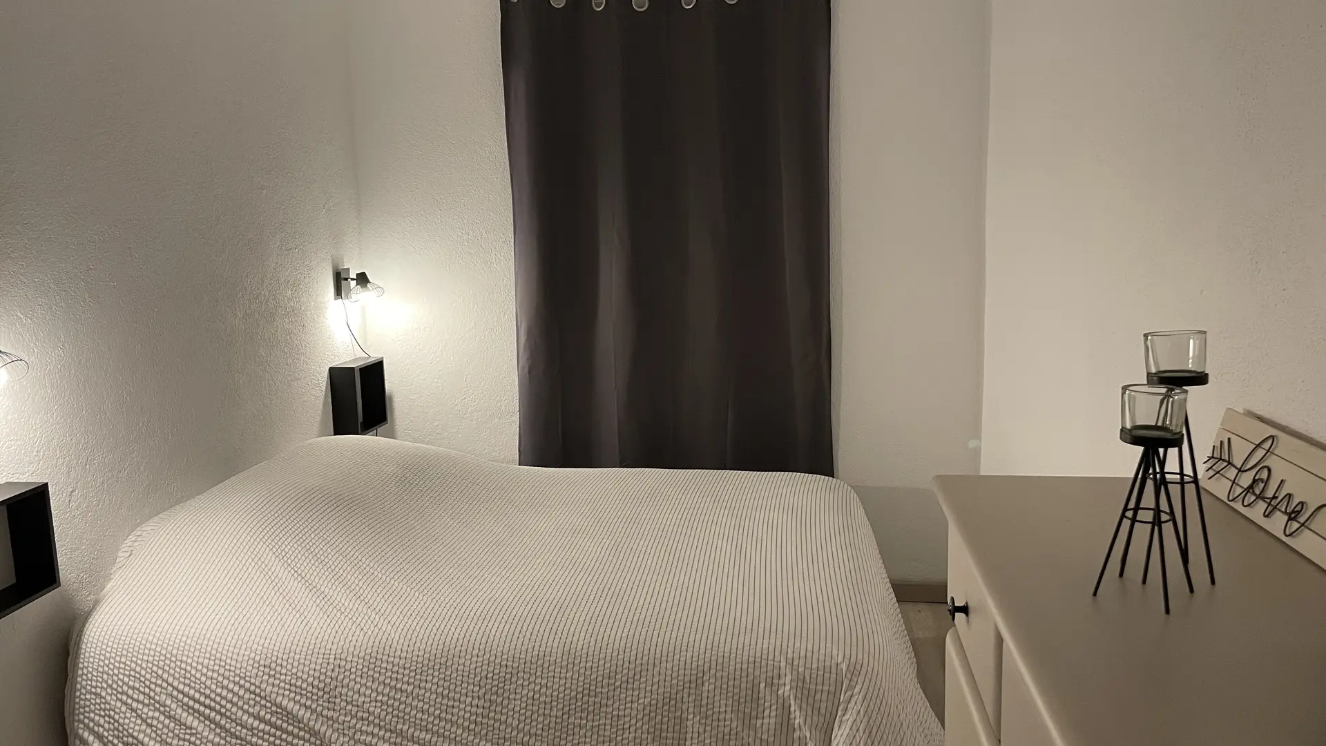 CHAMBRE 1