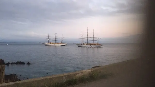 voiliers face à la Résidence