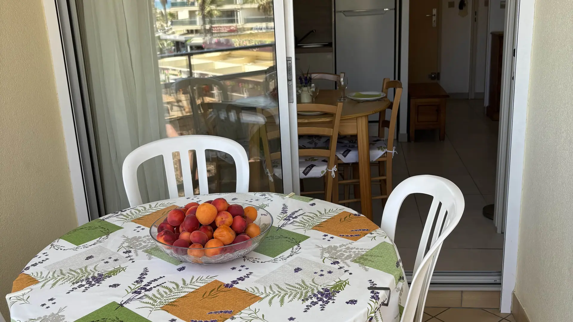 déjeuner sur la loggia