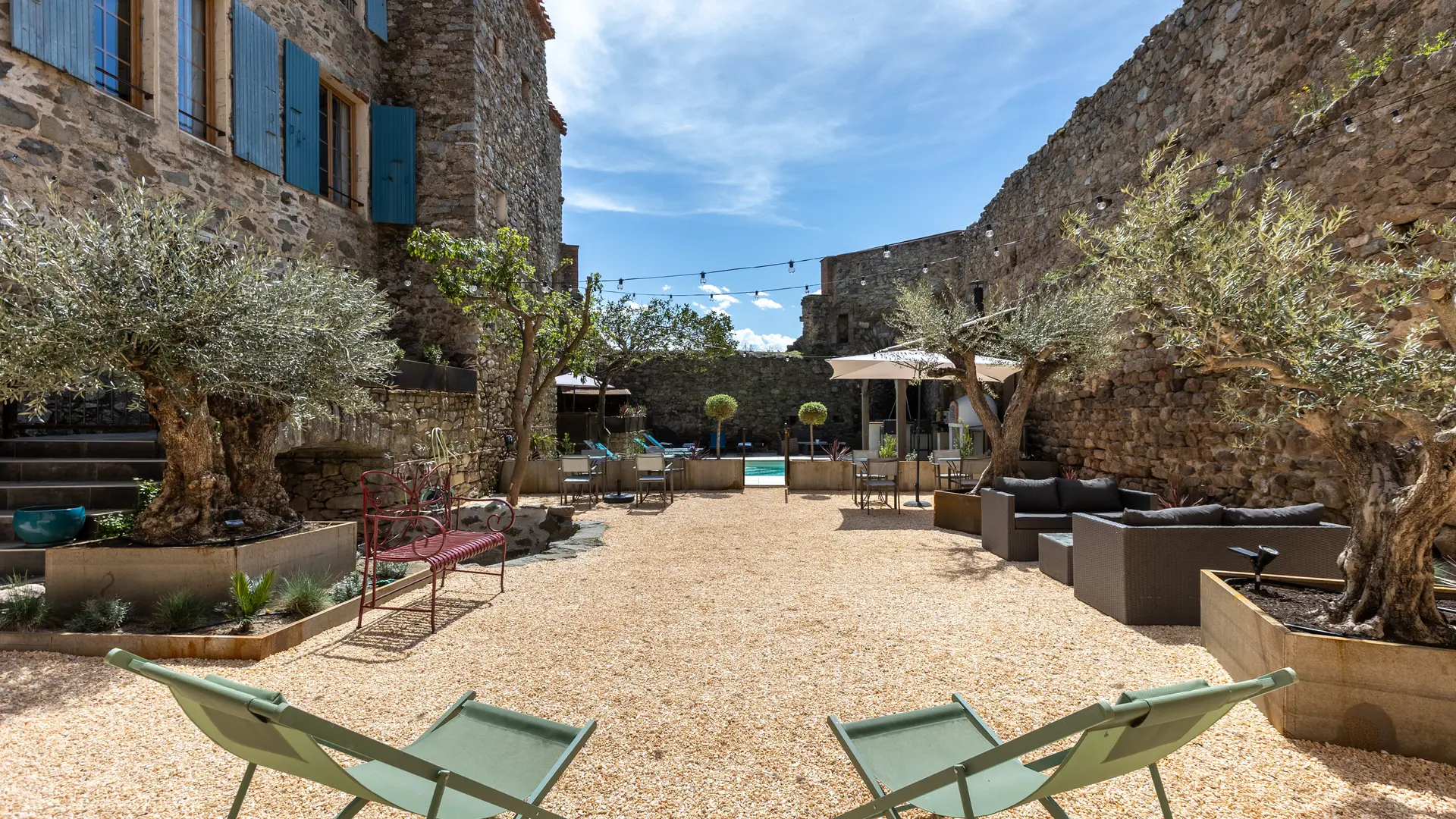 Jardin avec oliviers