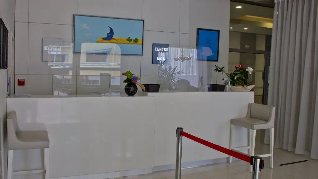 KYRIAD Prestige Centre Del Mon 10