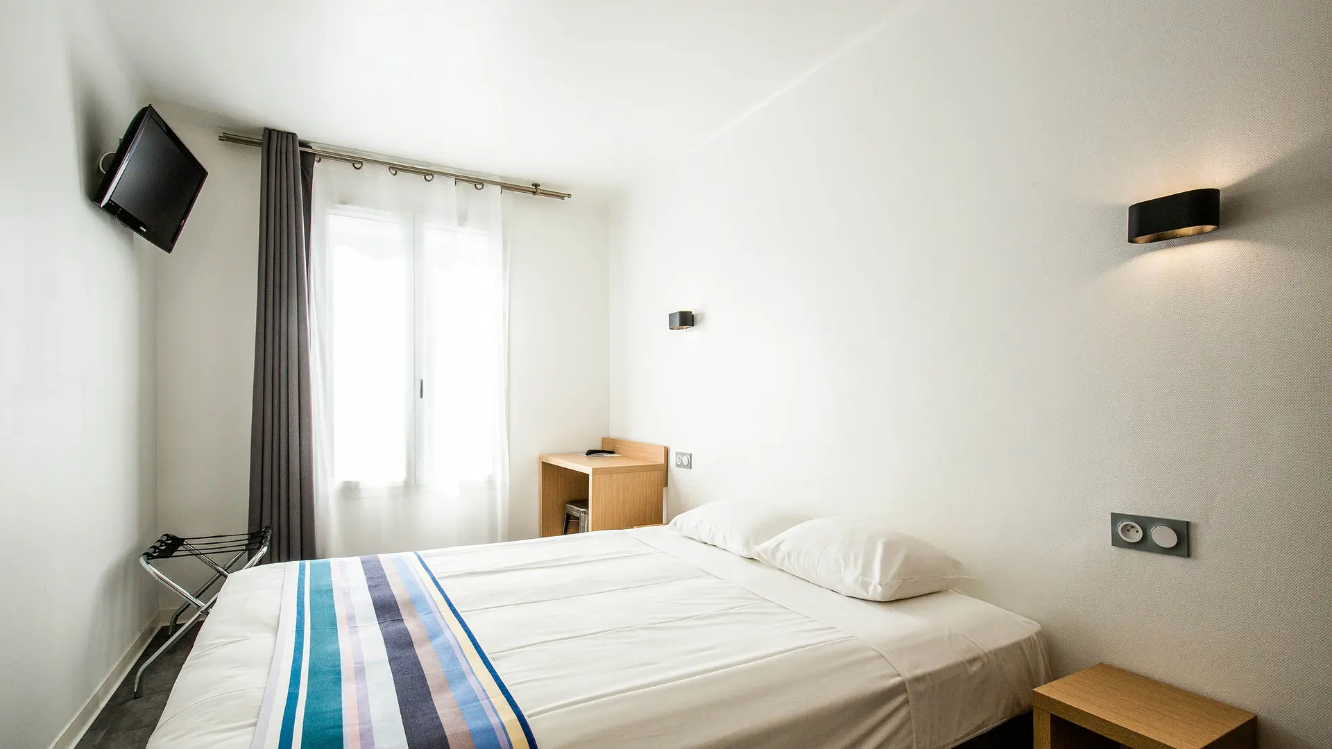 Hotel Paris-Barcelone 9