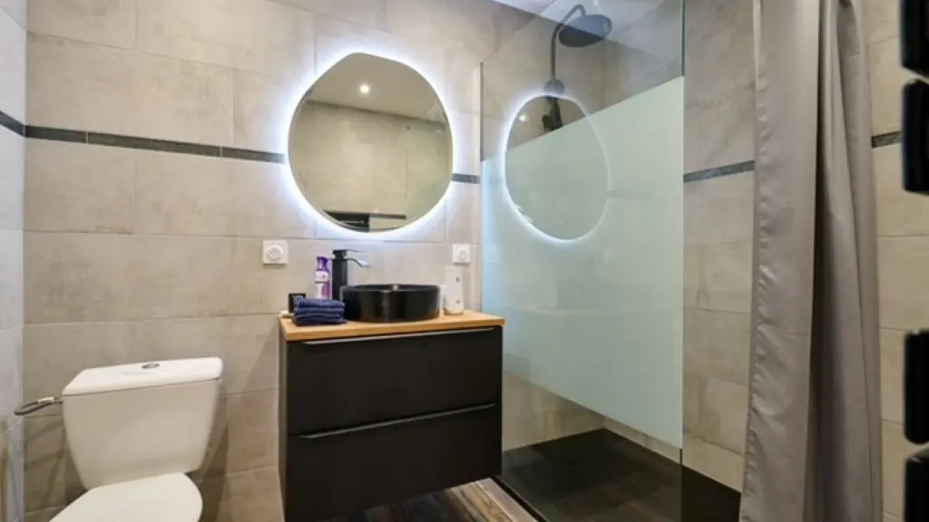 LE CABRIT salle d'eau