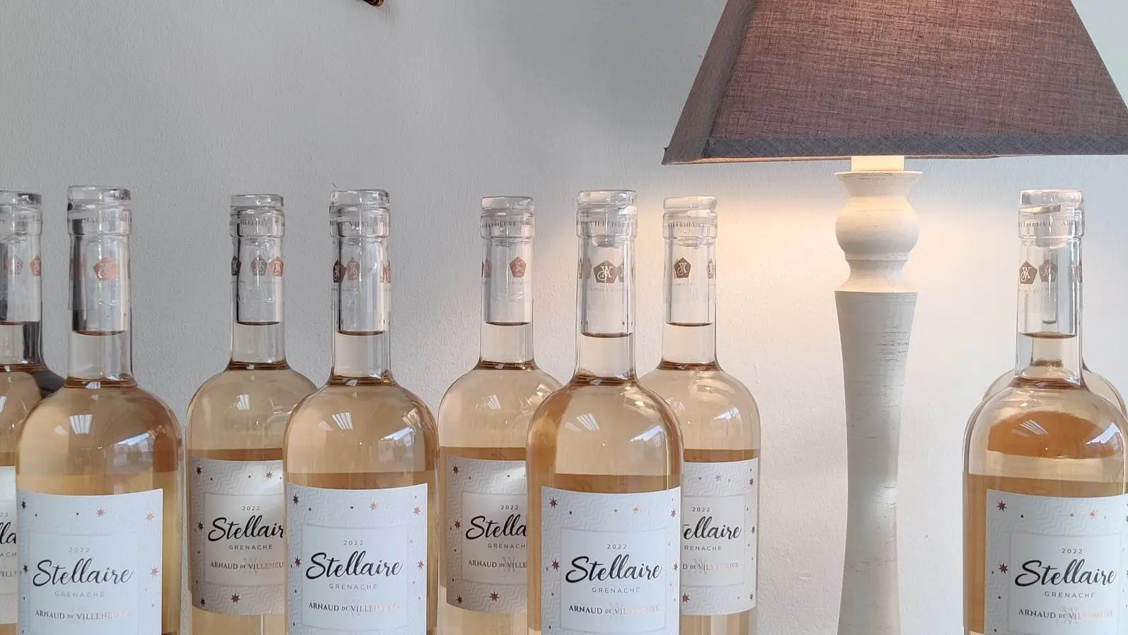 La Cave à Féfé - Argeles Plage - Rosé Stellaire Arnaud de Villeneuve