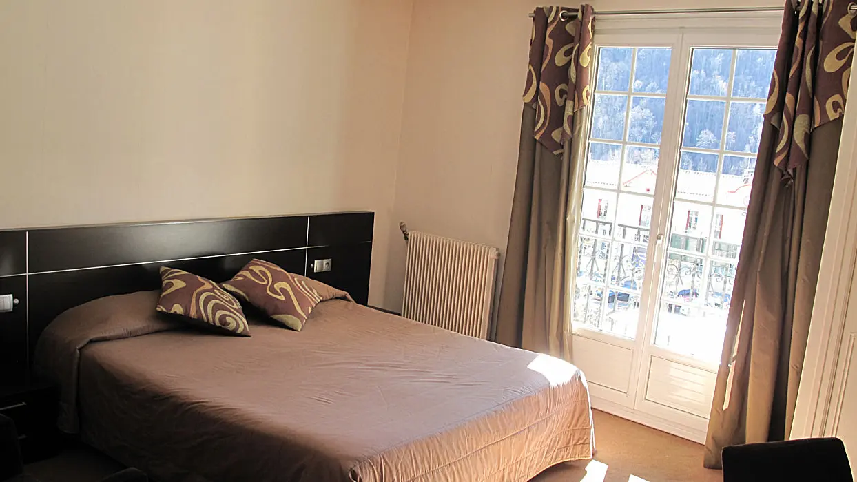 Hôtel le Bellevue 18