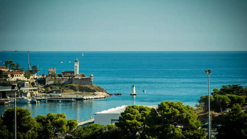 Les-jardins-du-cedre-Port-Vendres-1
