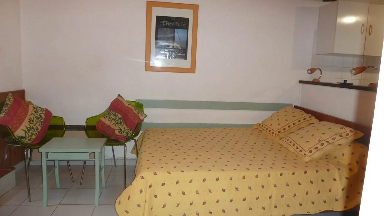 Location-G-DELMAS-Studio-collioure-4