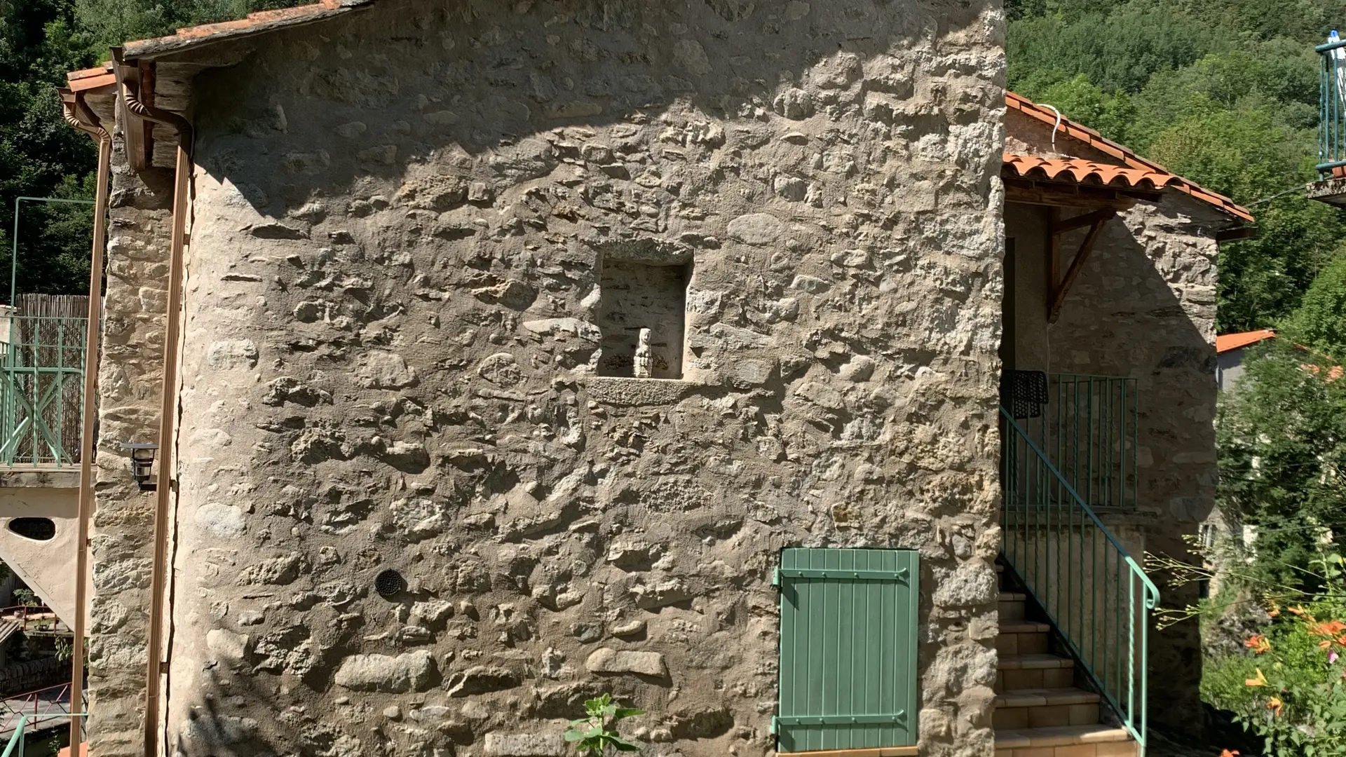 MOTTE MICHELLE 2022 -T2 (3)