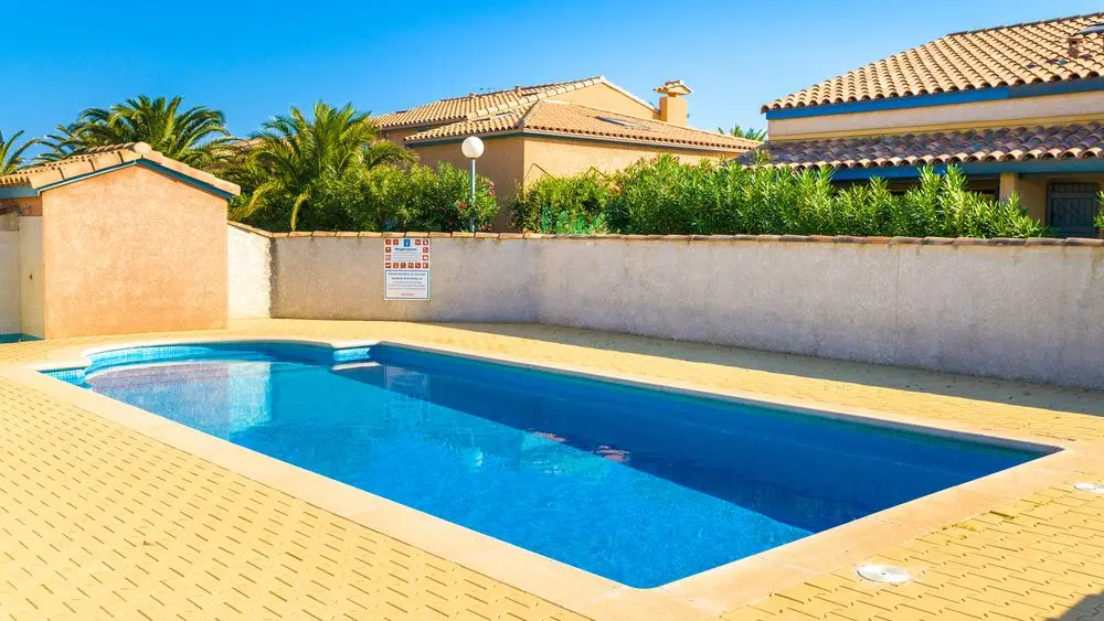 STE MARIE RESIDENCE LAGRANGE MAISONNETTES PISCINE