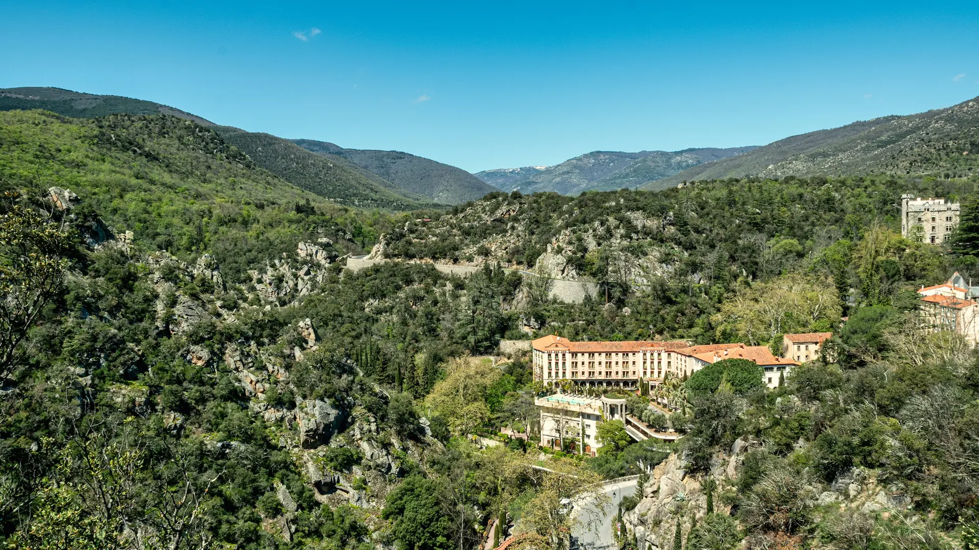 Molitg-les-Bains, April 2025 DSC_2290