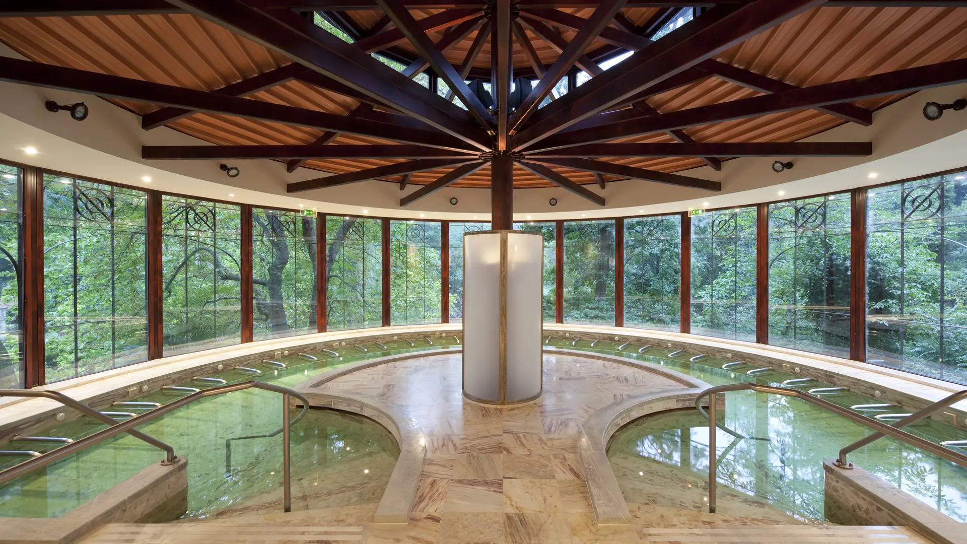 Molitg par Xavier Boymond pour la chaine thermale du soleil