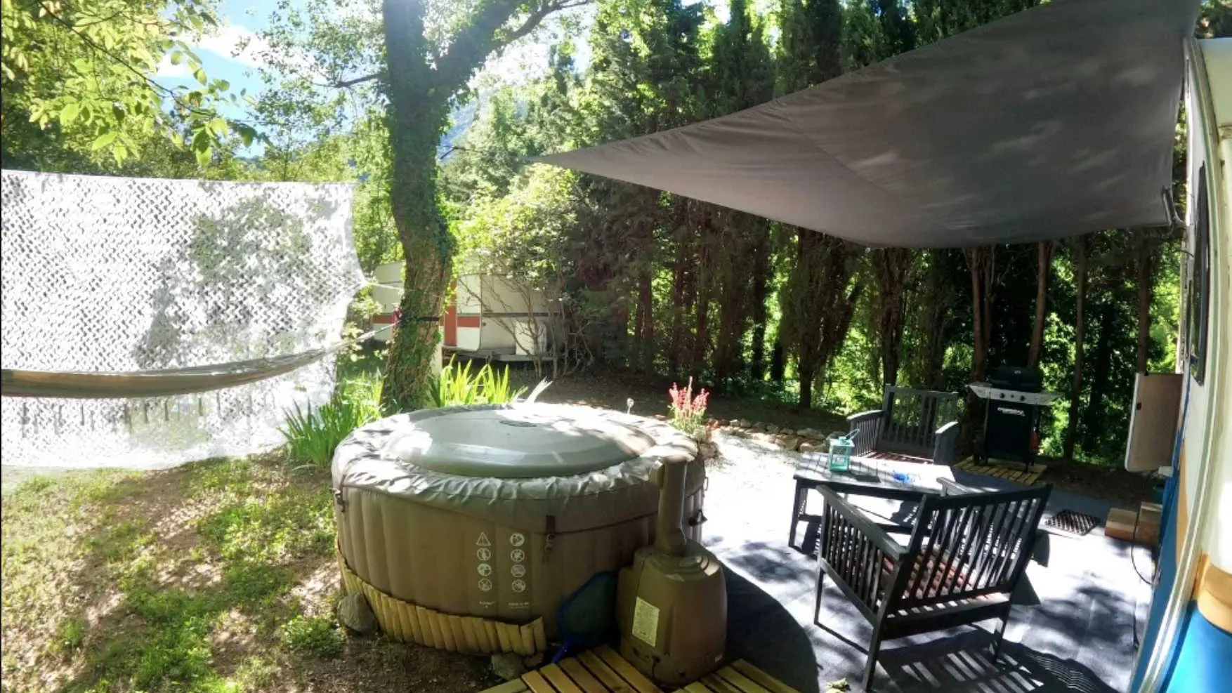 OceaniK  hébergement insolite camping fontpédrouse