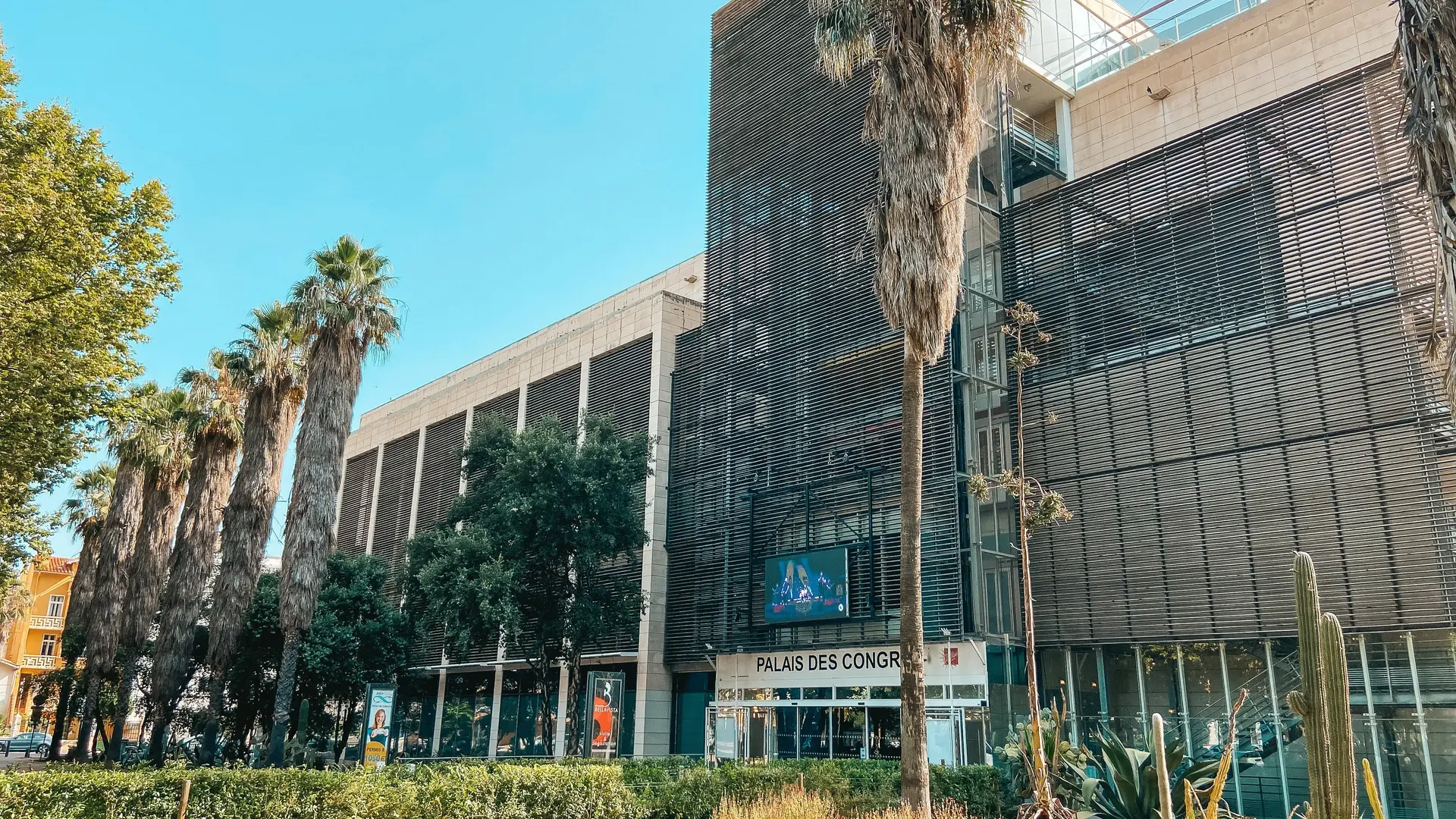 Palais des Congrès ext