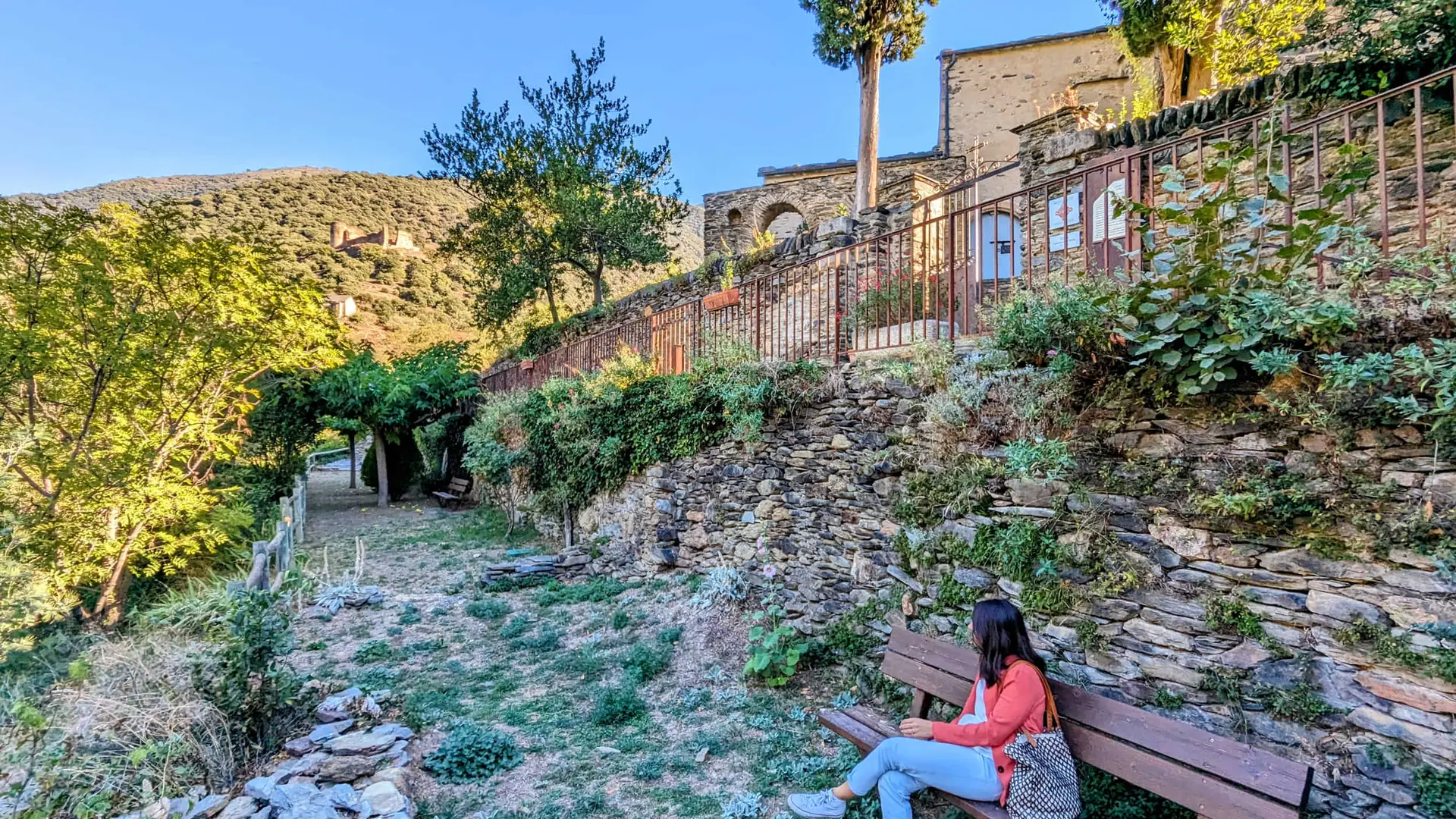Pausé à Evol, plus beau village de France