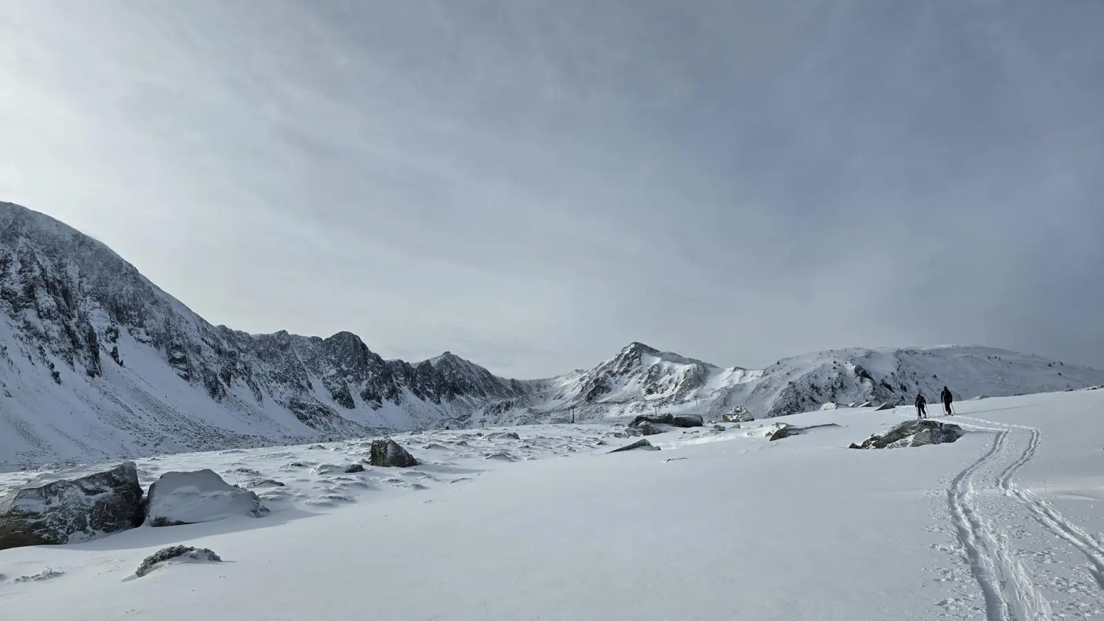 Pic de la Mine au fond