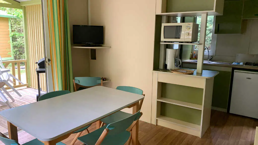 RepliK_Salle camping fontpédrouse