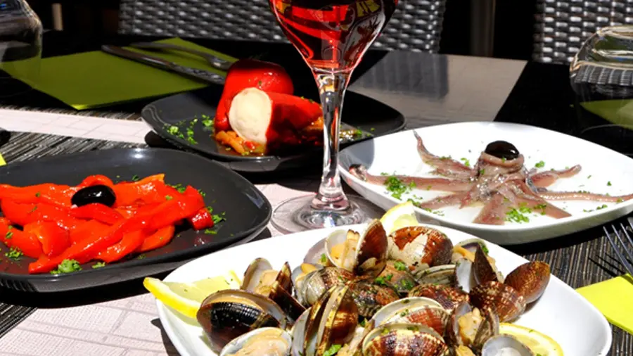 Restaurant-Can-Pla (3)