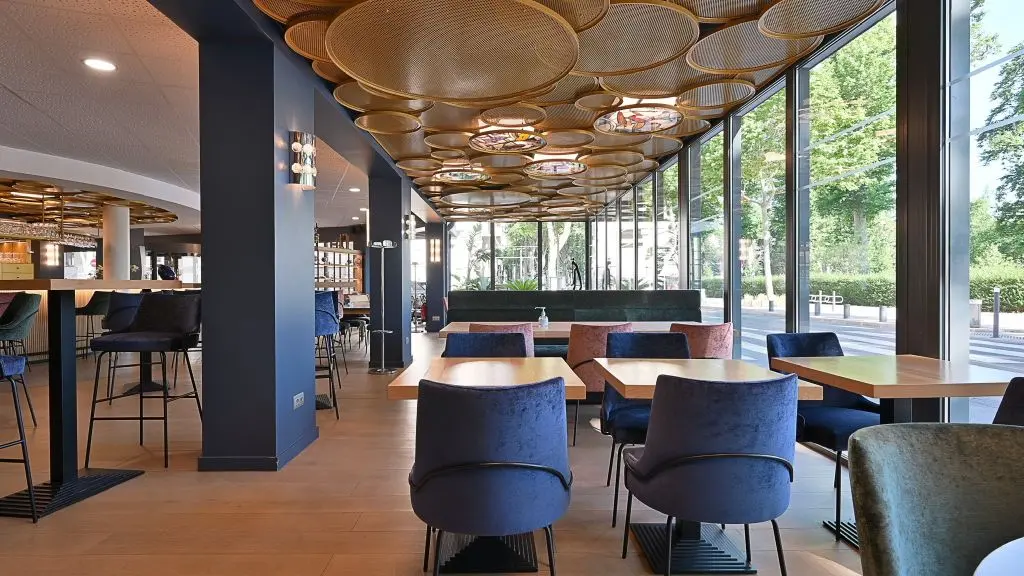 Restaurant-Hotel-Dali-Photo-1