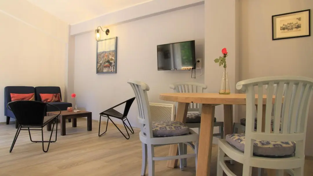 SALON - GITES ET TERROIRS EN OCCITANIE : SYRAH