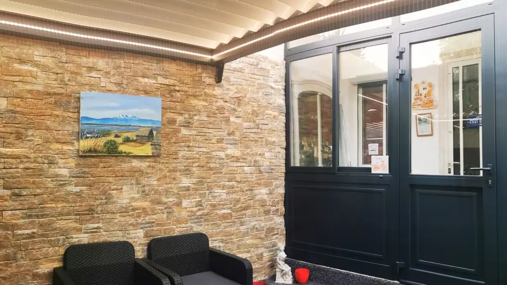 SALON D'EXTERIEUR Mr Juanole