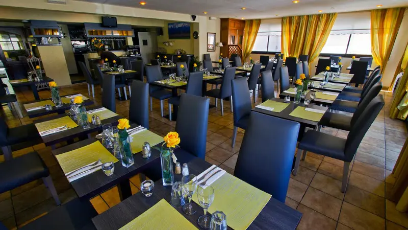Salle de Restaurant Hôtel Princess Vernet les Bains t