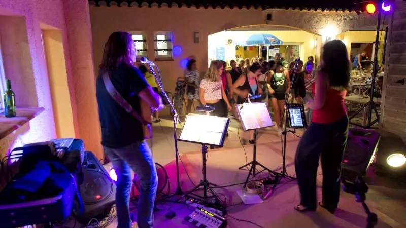 Camping Chadotel le Roussillon