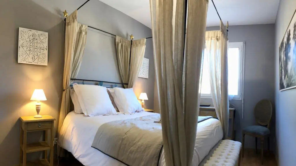 VINGRAU VILLA KEONA CHAMBRE 2