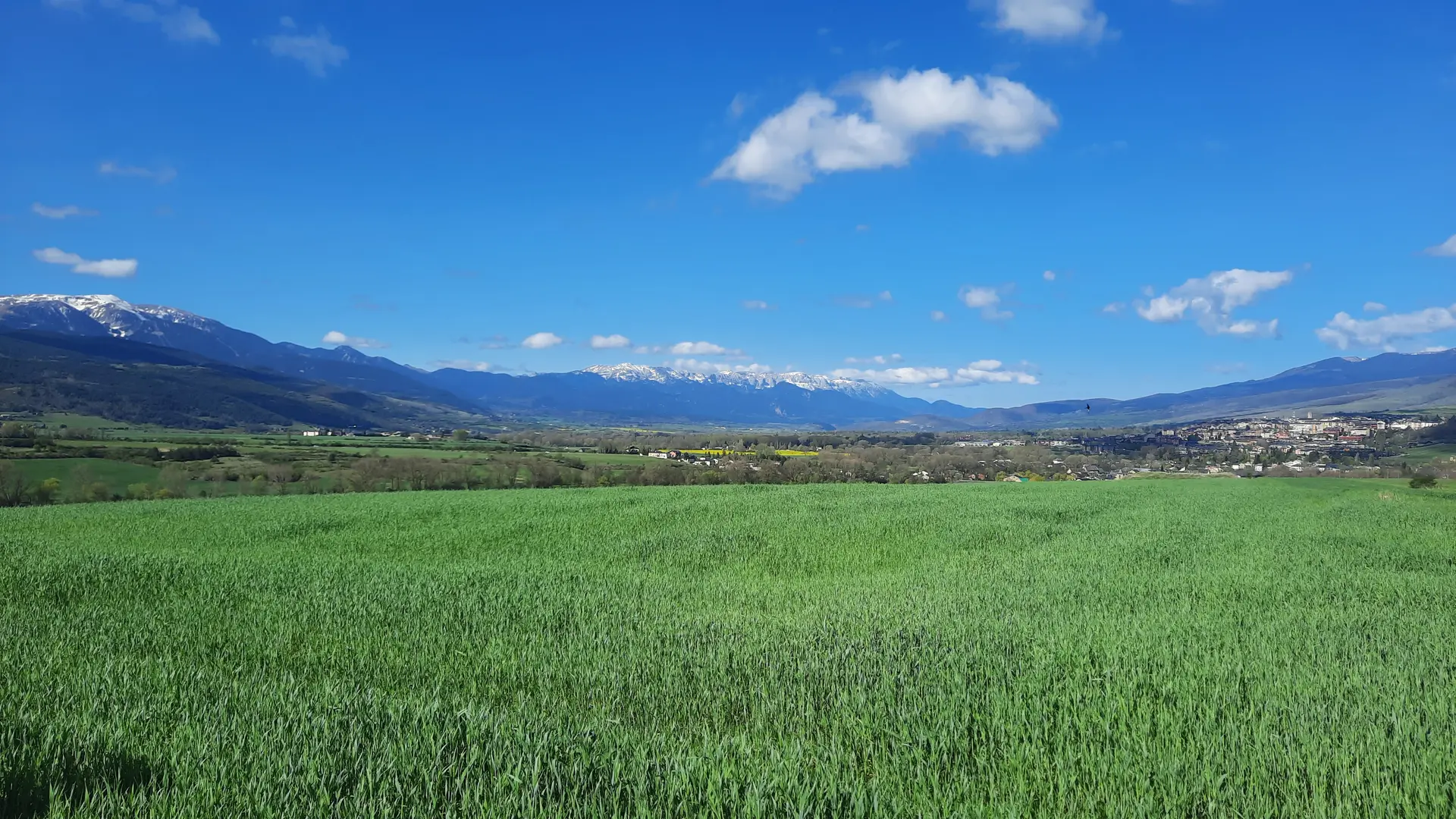 Vue sur la Cerdagne espagnole et Puigcerda