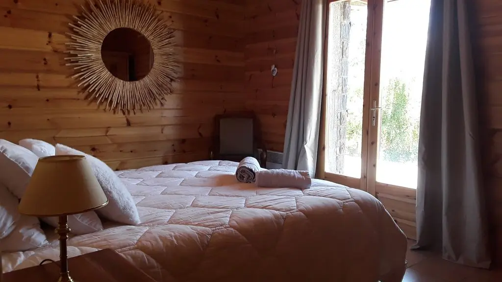 a36723e5-a78d-4049-8d38-8c2e1b549c03.c10