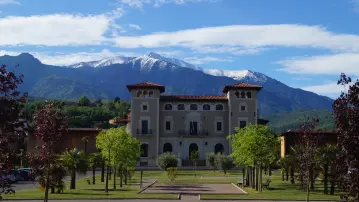 alberg pau casals brochure