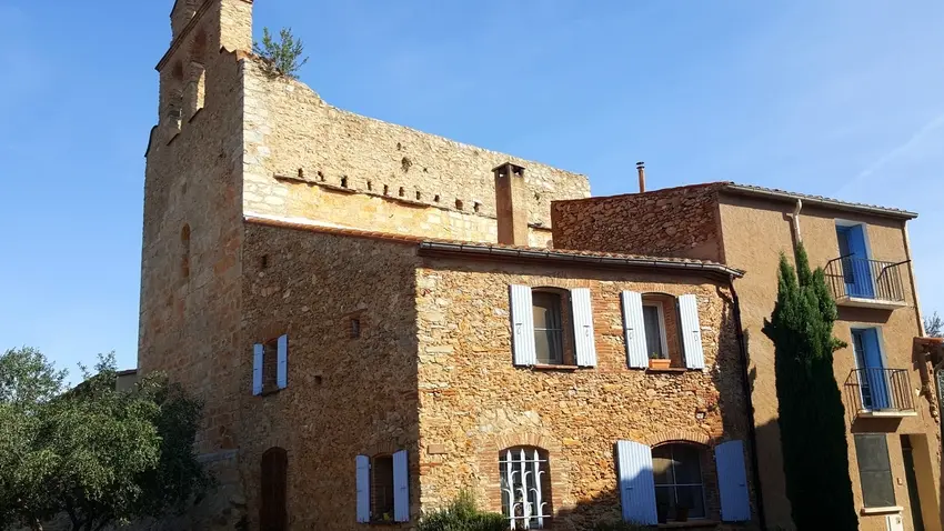 L'ancienne cellera et l'église_1