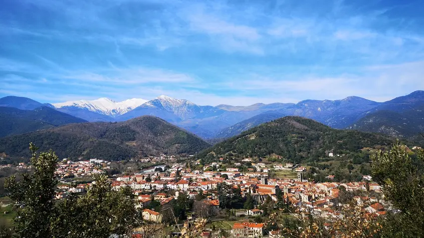 Vue sur Arles-sur-Tech, depuis la boucle de la Batllia_1
