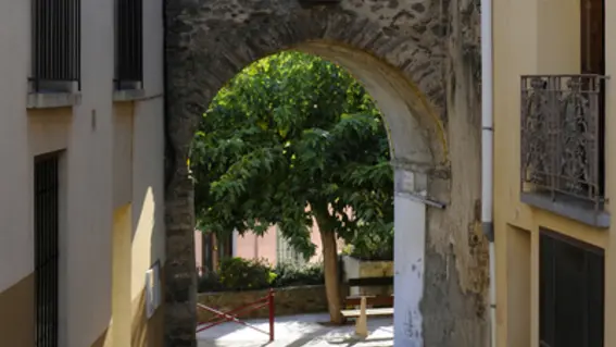 cassagnes_ancienne_porte_village