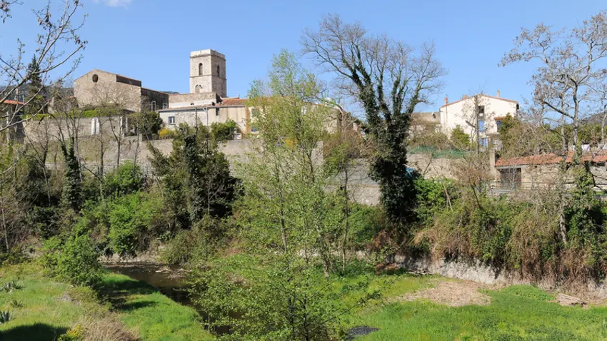 caudiès_de_fenouillndes_depuis_la_rivinre