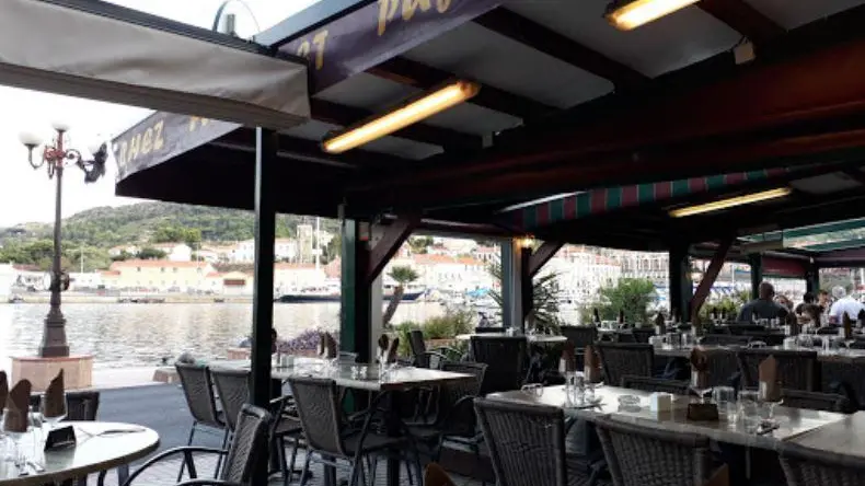 chez pujol terrasse 1