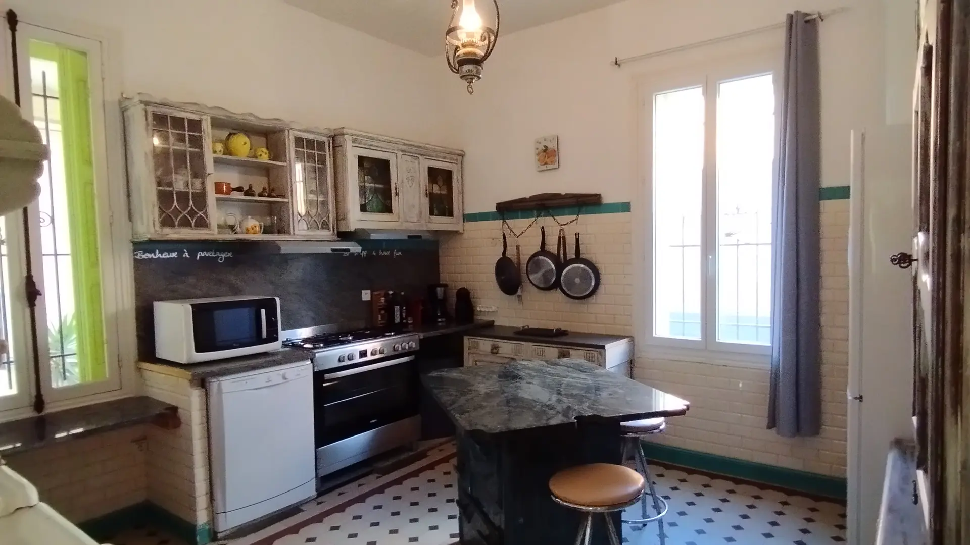 cusine MM horizontal sept 23