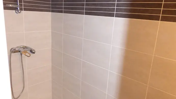 douche salle de bain 1 Col de Jau