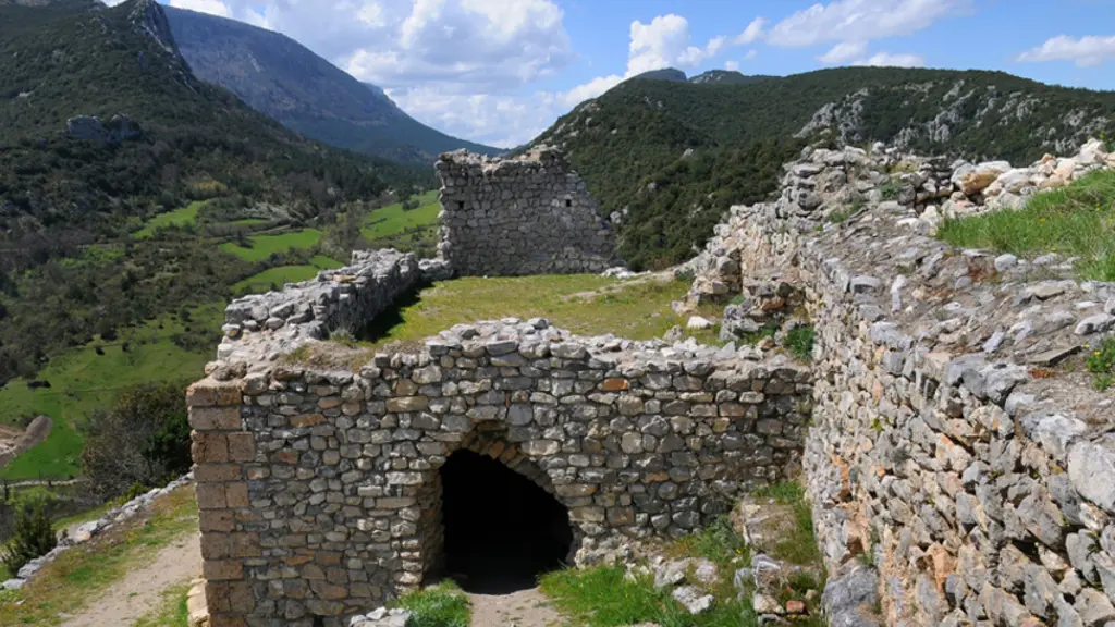 fenouillet_chateau_et_paysage_1