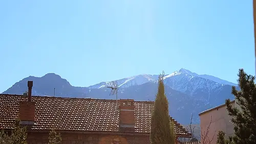 gîte-de-caractère-4-pers-prades-66-vue-canigou-6
