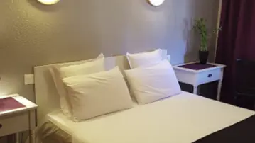 hôtel les glycines brochure