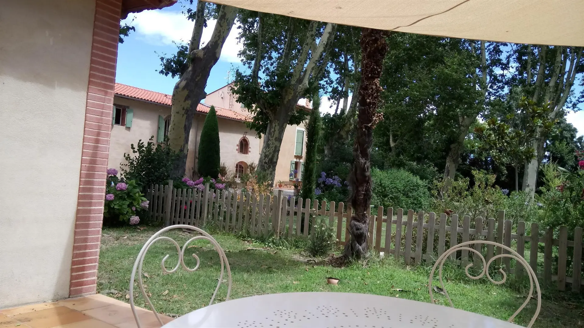 LE MAS VU DU PIGEONNIER_20