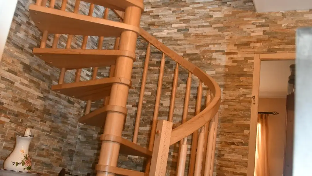 img_202205120634591110_17