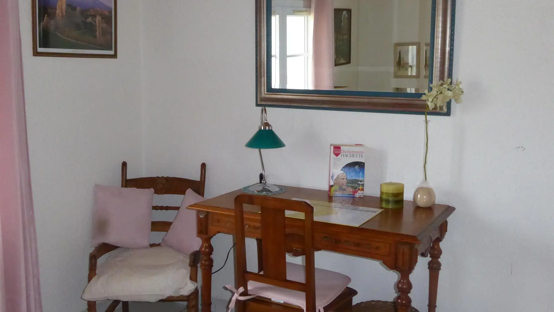 Côté bureau, chambre individuelle à l'étage_27